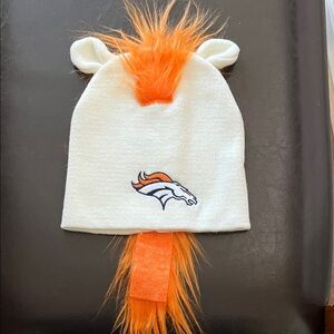 NFL Denver Broncos Beanie White and Orange
